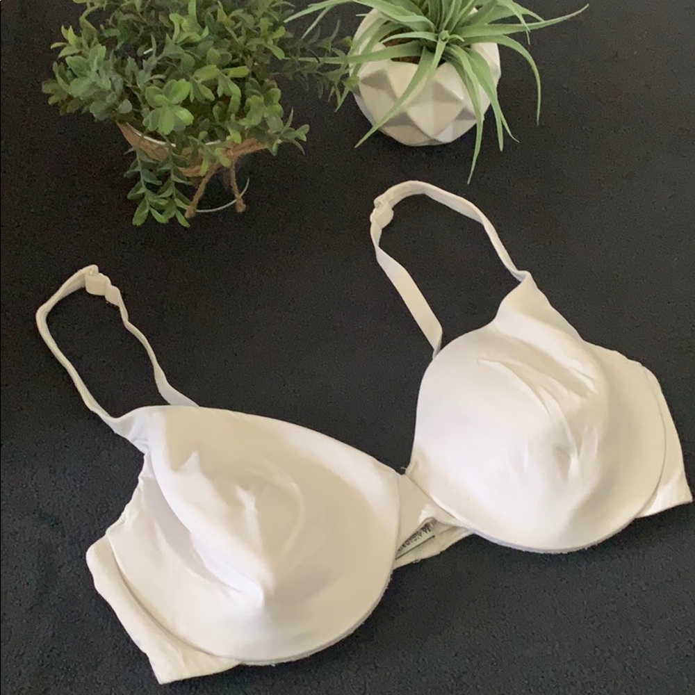 Victoria Secret Ipex Demi 36D